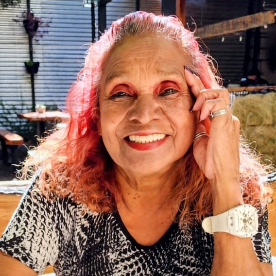 María Dos Santos